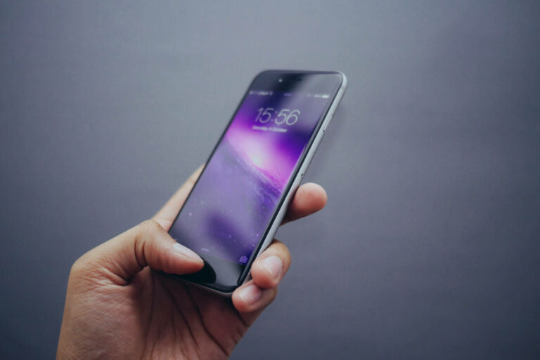 Alua doesn't have video calls unlike Rent a Date and Chat Recruit